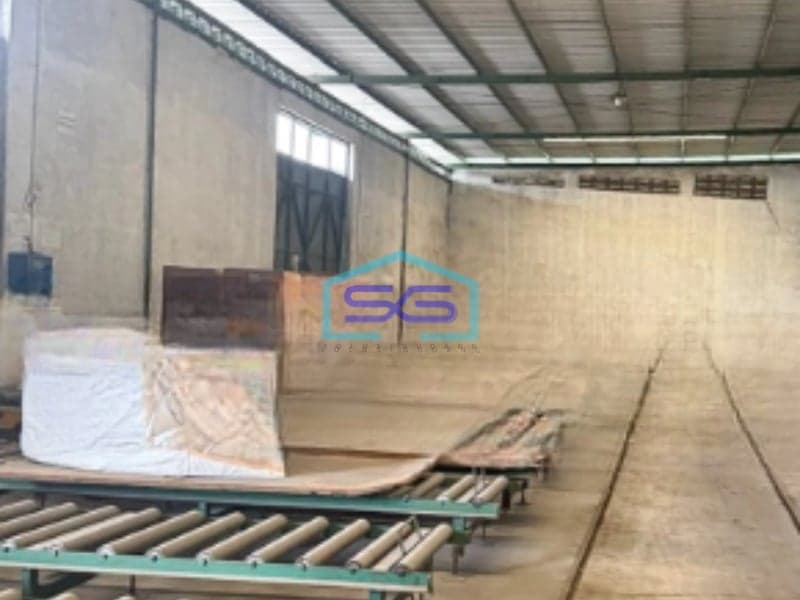 Disewakan Gudang 2 Lantai Luas Tanah 2346 m² Lokasi di Pasir Jaya Tangerang