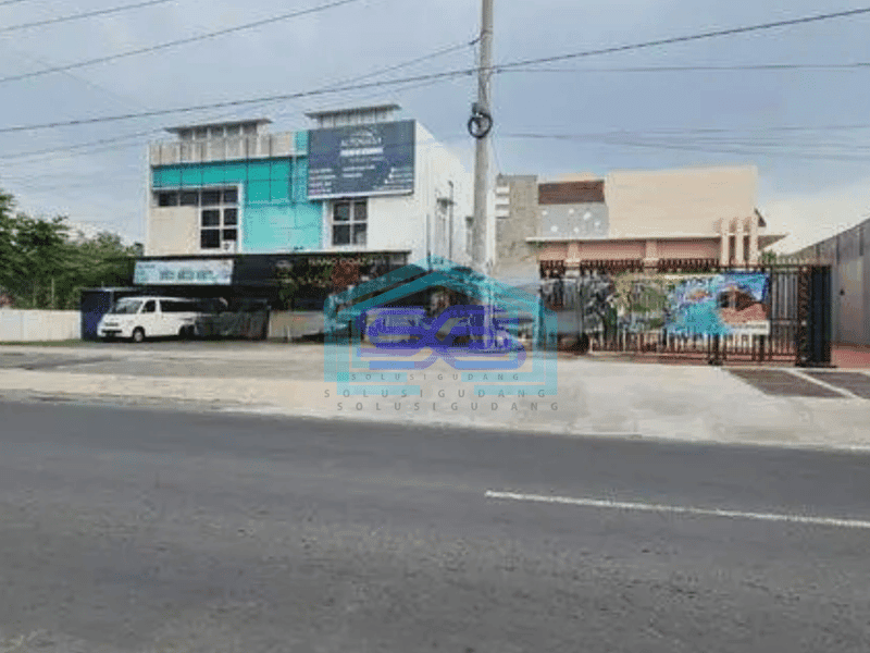 Dijual Gudang Strategis masih profitable di solo baru