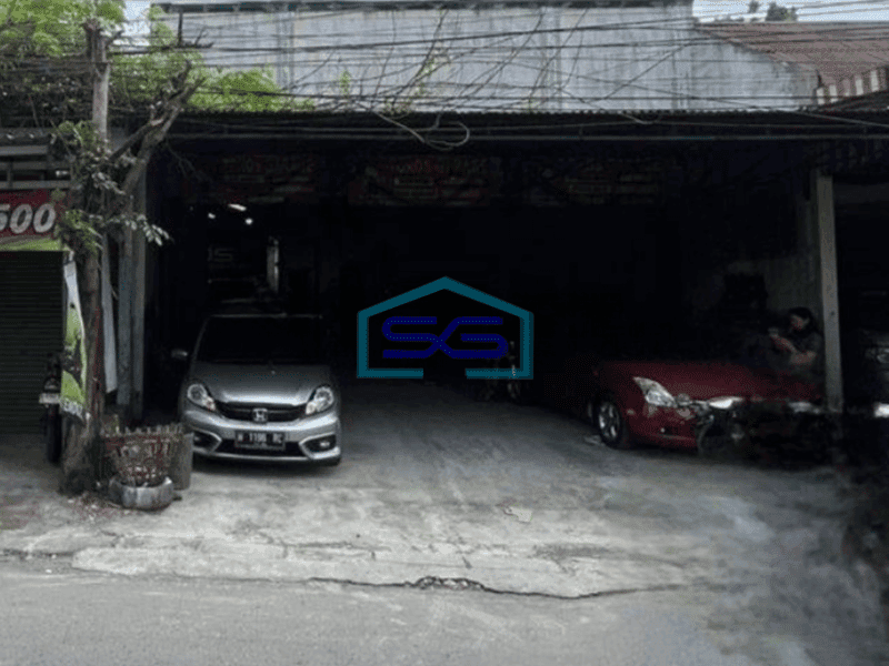 Dijual Gudang di Jalan Raya Kedungmundu Semarang LT 254m2