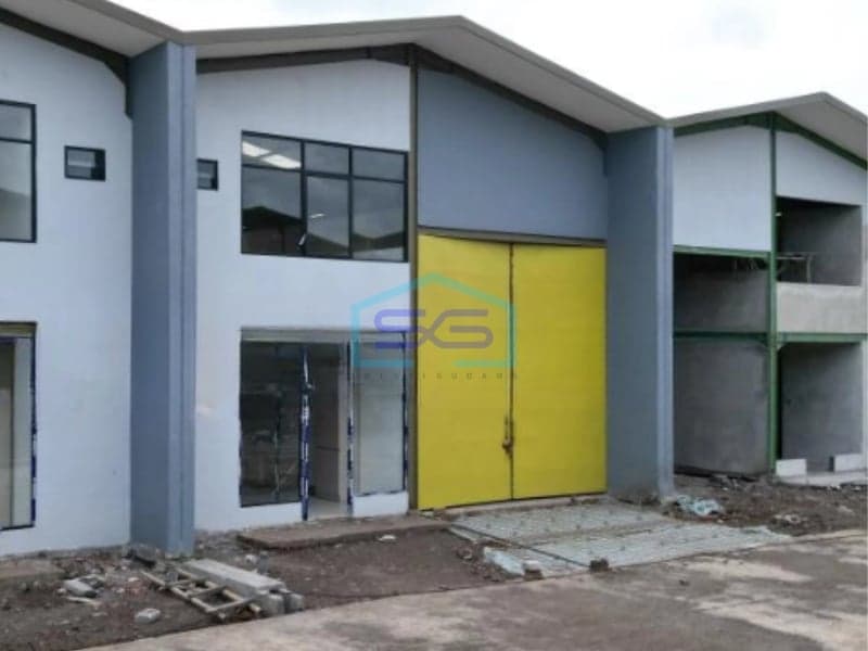 Dijual Gudang Luas Tanah 370 m² Lokasi di Jati Uwung Tangerang