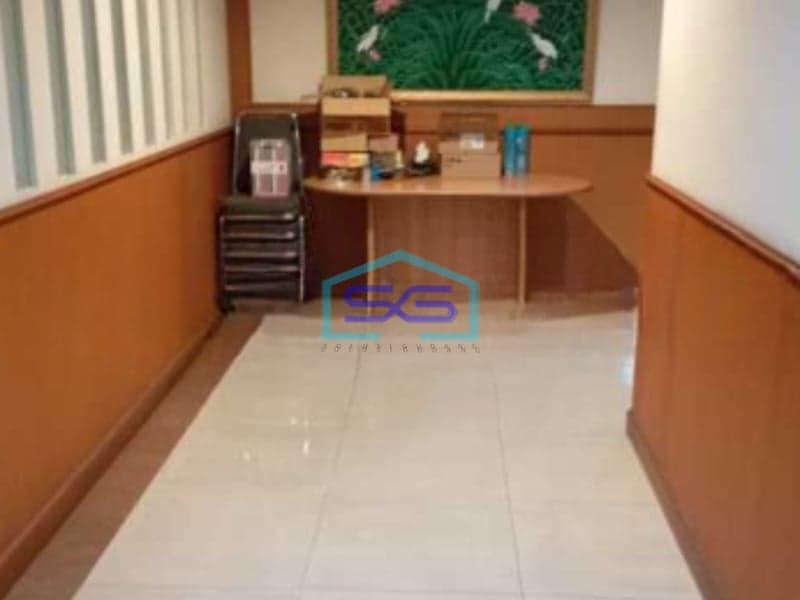 Disewakan Ruko Luas Bangunan  856 m² Lokasi di Cideng Jakarta Pusat