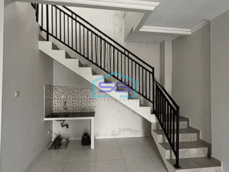 Disewakan Ruko Baru Murah Cocok Kantor Tepi Jalan Utama Sleman Yogyakarta LB 115m2