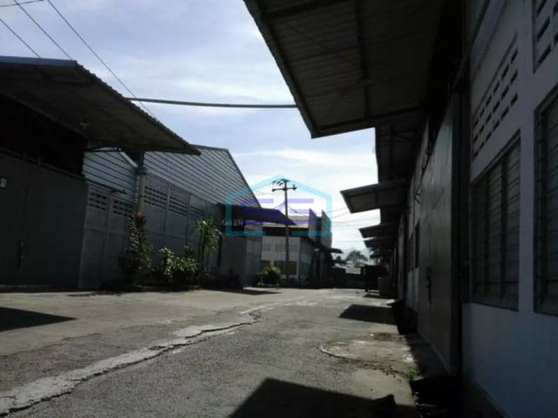 Dijual gudang full tenan di sentul luas bangunan 2 hektar