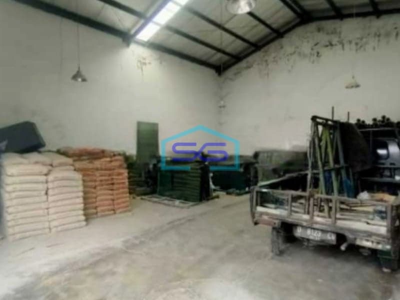 Di Jual Cepat Ruko di Gunung Batu Mainroad Gunung Batu, Bandung Luas Bangunan  300 m²