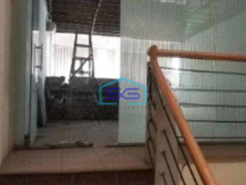 Disewakan Ruko di Jl. Panjang Sunrise Jakarta Barat Sudah Renovasi SHM LB 320m2