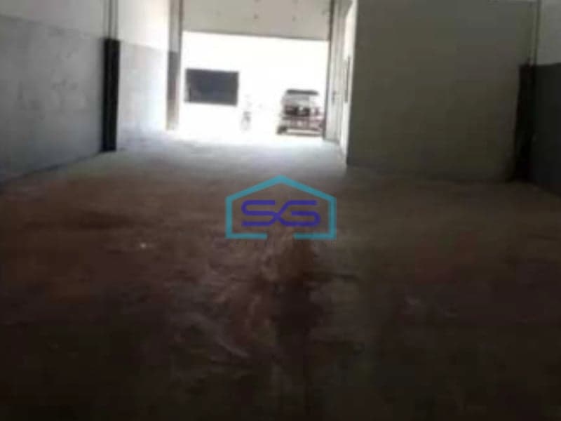 Disewakan Gudang Ada Kantor Luas Bangunan  270 m² Lokasi Bebas Banjir di Jakarta Timur