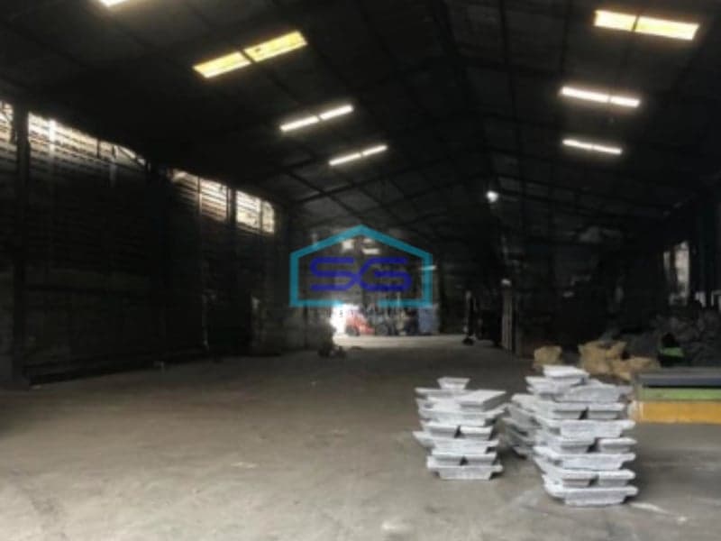 Dijual Pabrik Akses Container 40 Feet Luas Bangunan  16500 m² Lokasi di Cikupa Tangerang