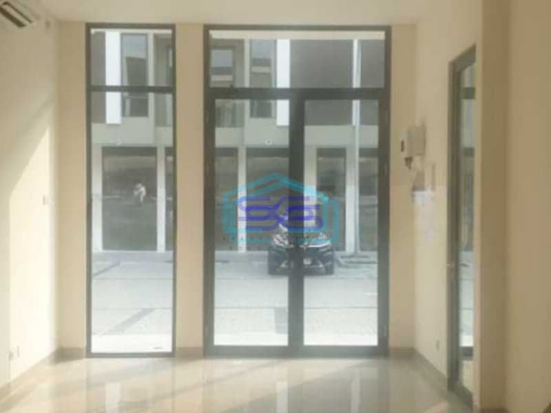 Disewakan Ruko Baru Siap Huni di Verona Junction Gading Serpong Tangerang Luas Bangunan  100 m²