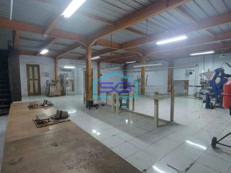 Dijual Cepat Gudang Siap Pakai di Taman Tekno, Tangerang LB 700m2