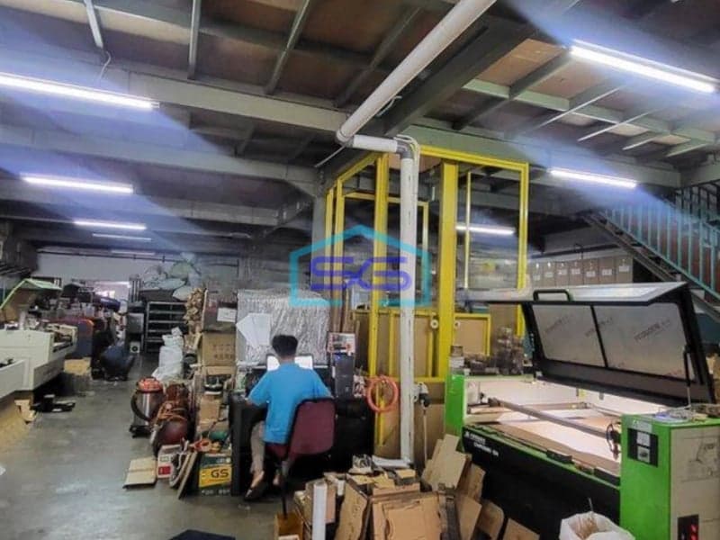 Dijual Gudang Murah Siap Usaha Di Bsd Taman Tekno Tangerang LB 620m2