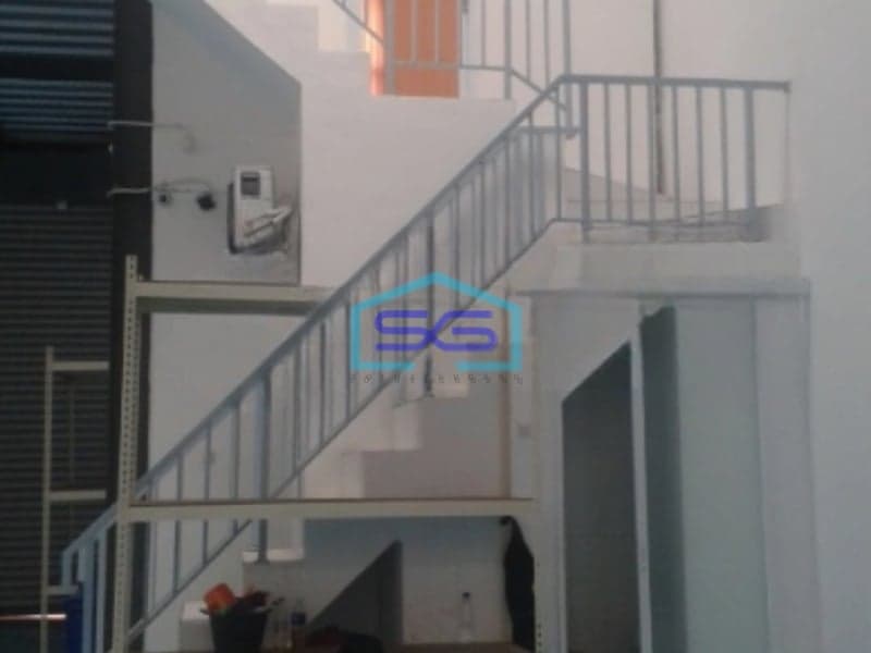 Disewakan Gudang Luas Bangunan 306 m² Lokasi Pasar Kemis Tangerang