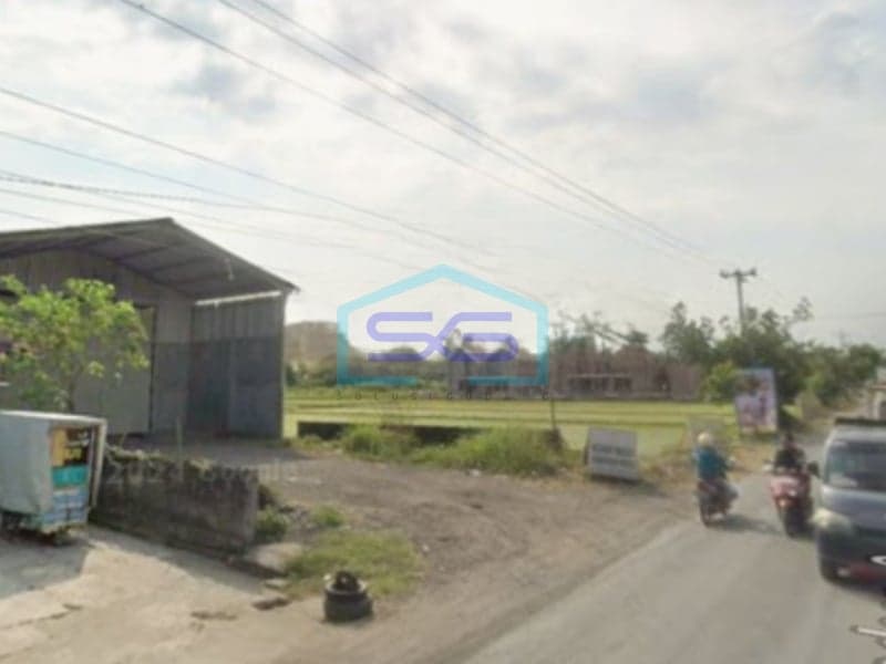 Spacious Warehouse for Rent by the Road Seyegan - Godean Land Area 1000 m2