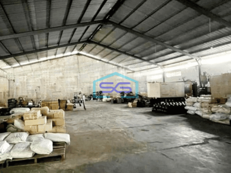 Dijual Gudang Luas Bangunan 800 m2 Lokasi Kalideres Jakarta Barat