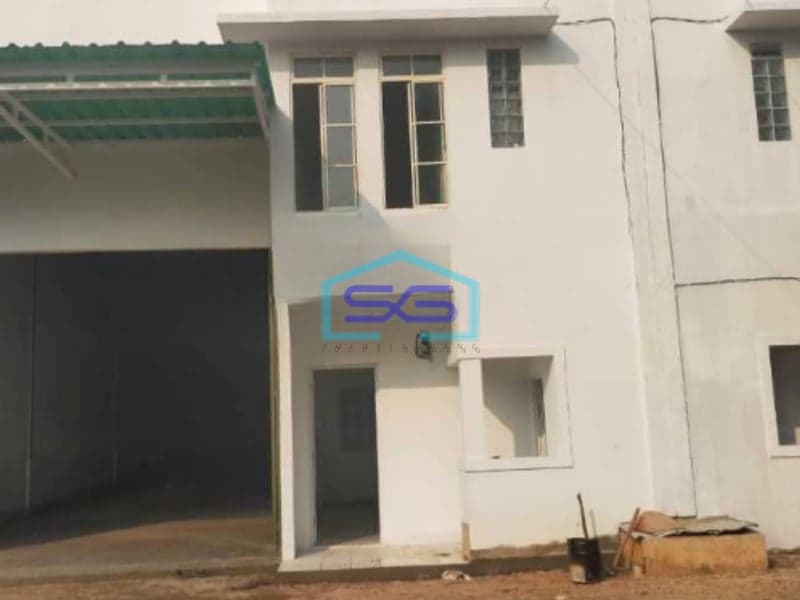 Disewakan Gudang Akses Container 40 Feet Luas Bangunan 306 m² Lokasi Curug Tangerang