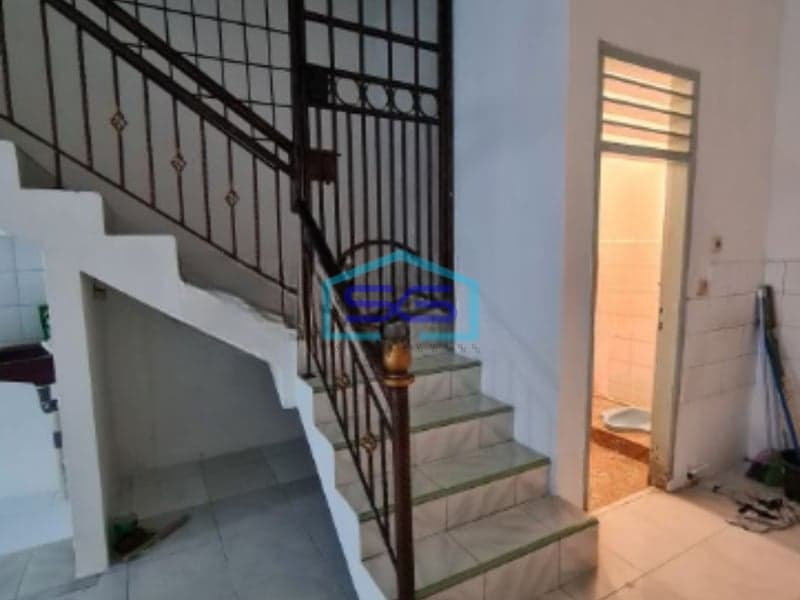 Disewakan Ruko Jelambar Utama Wijaya Kusuma Grogol Petamburan Jakarta Barat LB 200m2