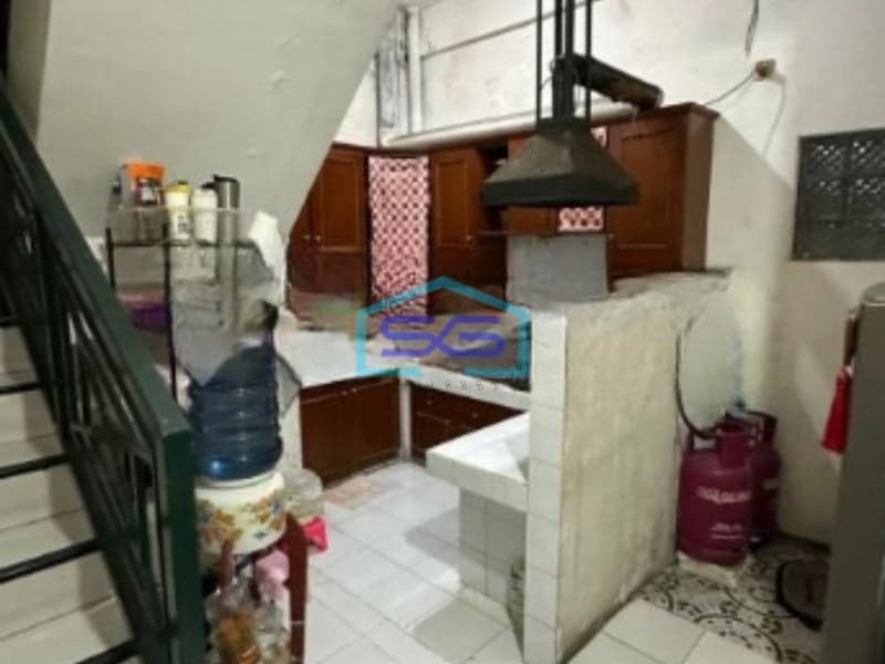 Dijual Ruko 3 Lantai Luas Tanah 100 m²  di Surabaya