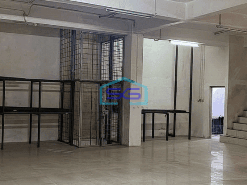 Dijual Ruko di Roxy Jakarta Pusat Luas Bangunan 432m2 Bebas Banjir