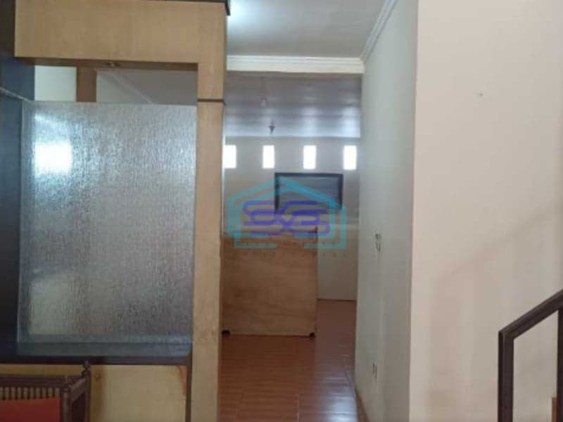 Dijual Ruko Hadap Jalan Raya Siap Huni di Rawa Buntu Tangerang Selatan Luas Bangunan  205 m²