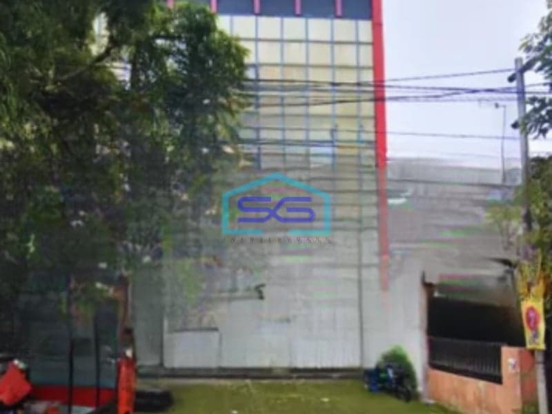 Disewakan Ruko 3 Lantai Luas Tanah  110 m² Lokasi Blimbing Malang