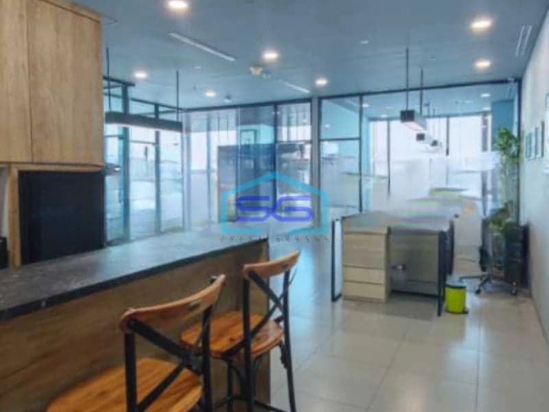 Disewakan Ruko Luas Bangunan 142 m² Lokasi Tanjung Duren Jakarta Barat