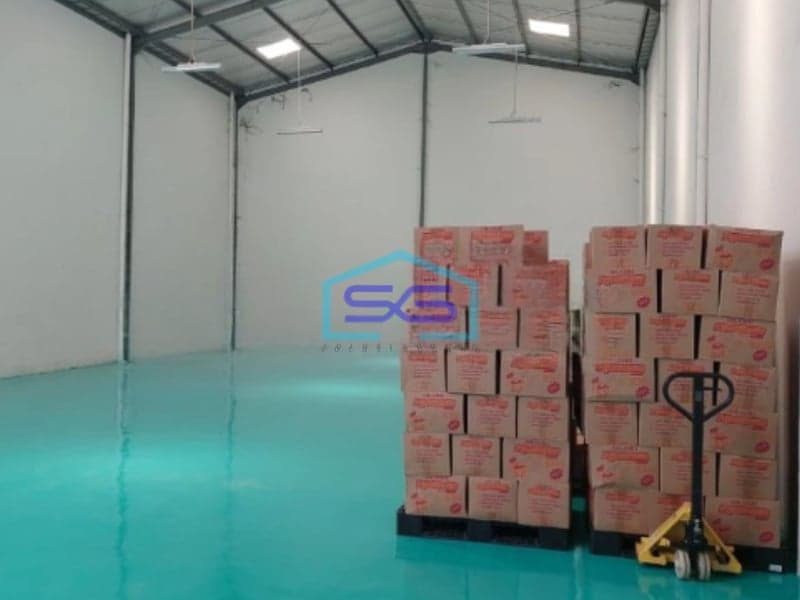 Dijual Gudang Ada Kantor Luas Bangunan 288 m² Lokasi di Bekasi
