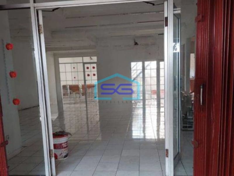 Disewakan Ruko tempat Usaha Sangat Strategis di Jalan Boulevard Graha Raya Bintaro Jaya Serpong Tangerang Selatan