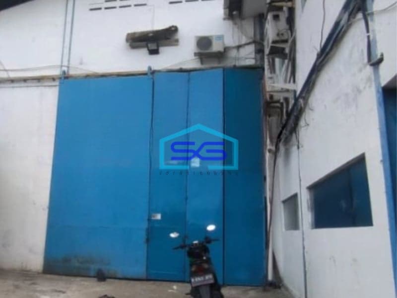 Disewakan Gudang Luas Bangunan 300 m² Lokasi Siap Huni di Jakarta Utara