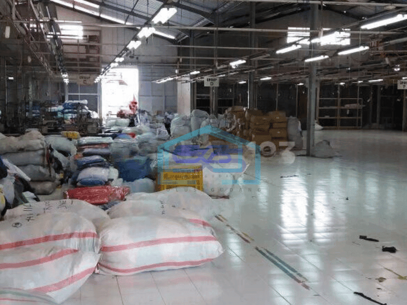 Dijual gudang / pabrik produktif ex garmen siap pakai di jln cibolerang, kopo, bandung selatan