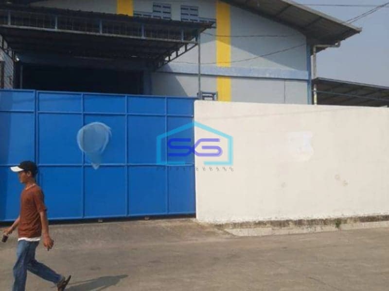 Disewakan Gudang Baru Renov Bagus Akses Kontainer 40 Ft di Jakarta Barat LT 540m2