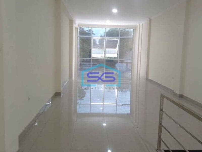 Dijual Ruko 3 Lantai di Pondok Gede Jakarta Timur LB 282m2 Parkiran Luas