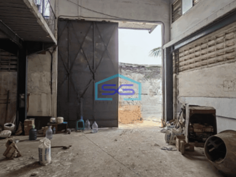 Disewakan Gudang 2 Lantai Luas Bangunan 1190 m² di Kapuk Kamal Jakarta Barat