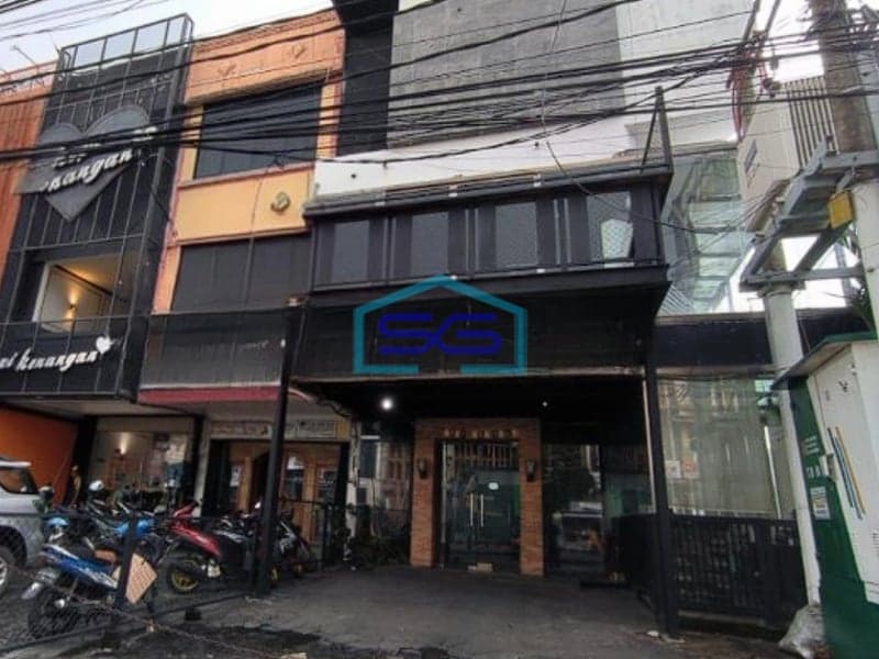 Disewakan Ruko Gandeng 3,5 Lantai Strategis Di Jalan Tebet Raya Jakarta Selatan LB 656m2