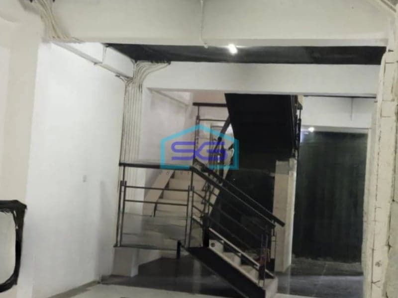 Disewakan Ruko Lebar Strategis Di Kebayoran Baru Dekat MRT Jakarta Selatan