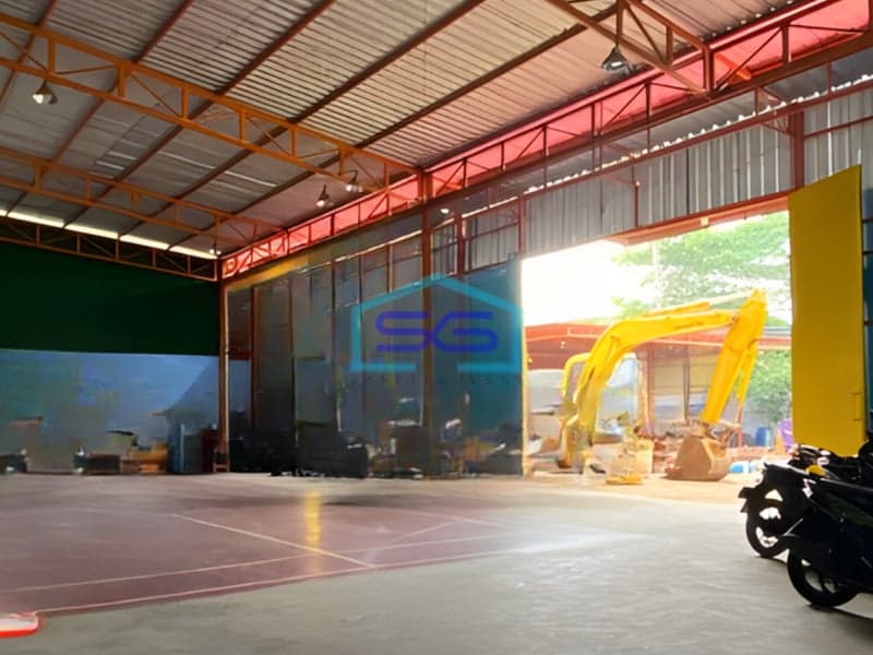 Dijual Gudang Luas Tanah 628 m² Lokasi Bebas Banjir di Ngaliyan Semarang