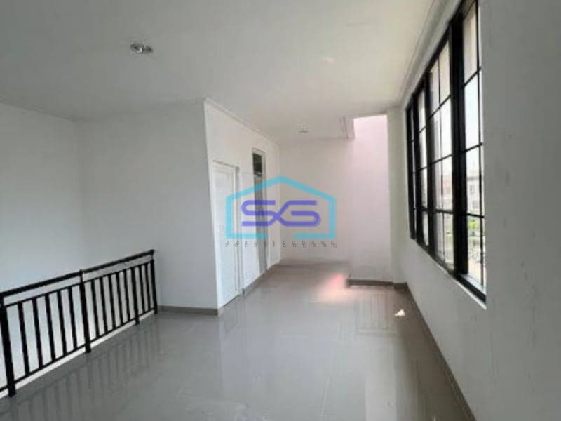 Disewakan Ruko Osaka Gandeng Hoek Boulevard Siap Pakai Lokasi Terbaik PIK 2 Jakarta Utara