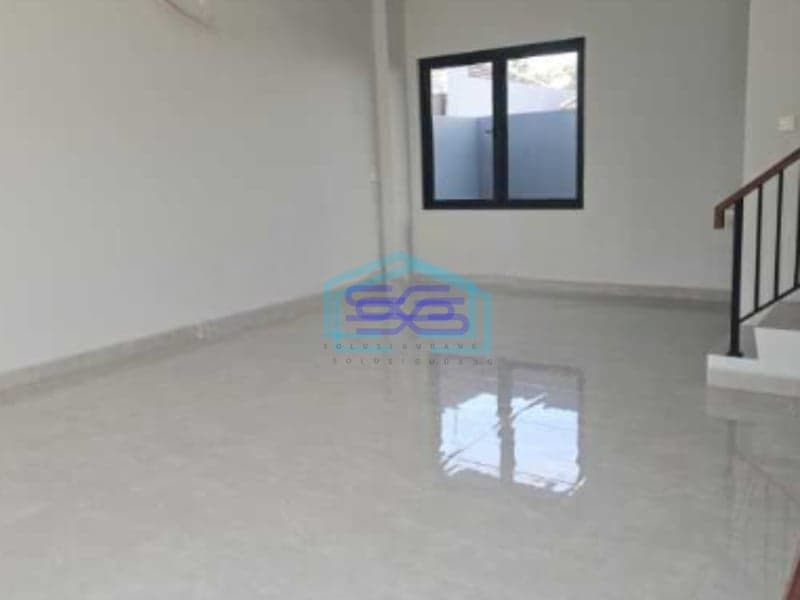 Disewakan Ruko Luas Bangunan  180 m² di Kota Wisata Jakarta Timur