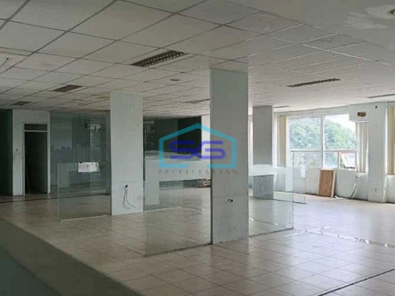 Disewakan Ruko Crown Palace Tebet, Jakarta Selatan Lokasi Strategis 4 Lantai LB 446m2