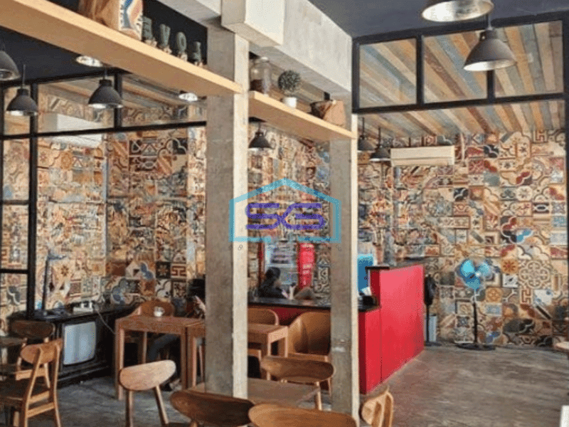 Dijual Ruko Lokasi Strategis Luas Bangunan 300 m² di Surabaya Kota