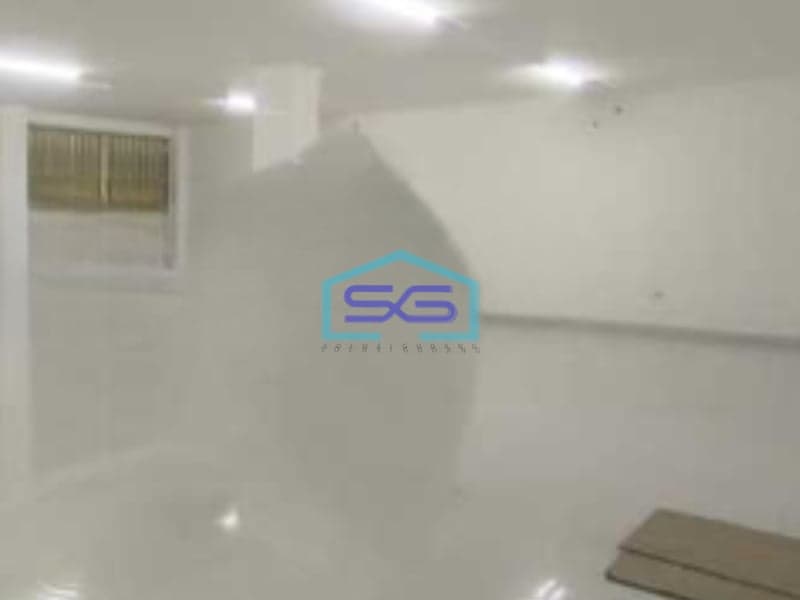 Disewakan Ruko Siap Pakai Luas Tanah 144 m² Lokasi di Jakarta Barat