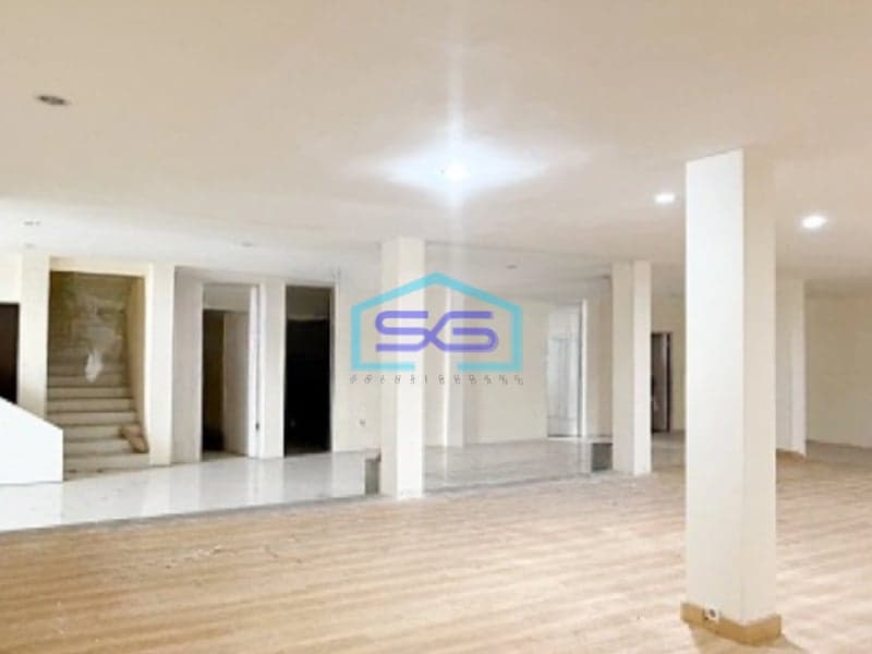 Disewakan Bangunan Komersial di Setiabudi Kuningan Jln Kawi Raya LB 893m2 Jakarta Selatan