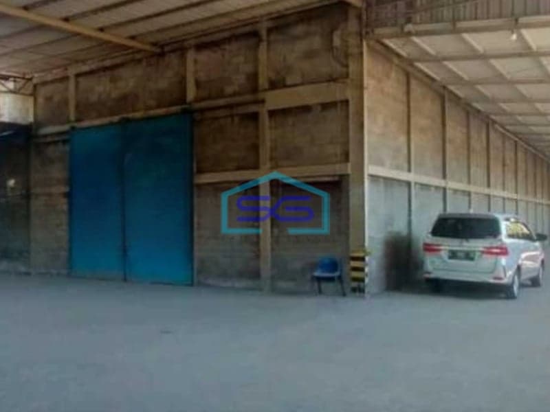 Dijual Gudang Siap Pakai Raya Kletek, Sidoarjo Luas Bangunan  1718 m²