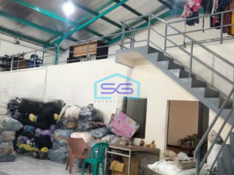 Dijual Gudang Akses Container 20 Feet Luas Bangunan 600 m² di Cikupa Tangerang