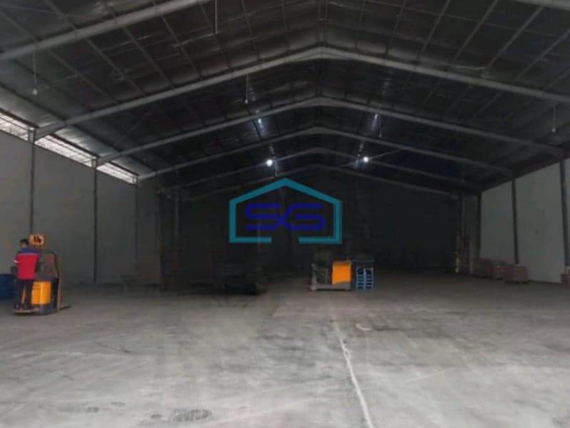 Disewakan Gudang Luas Tanah 2100 m² Lokasi Bebas Banjir di Semarang
