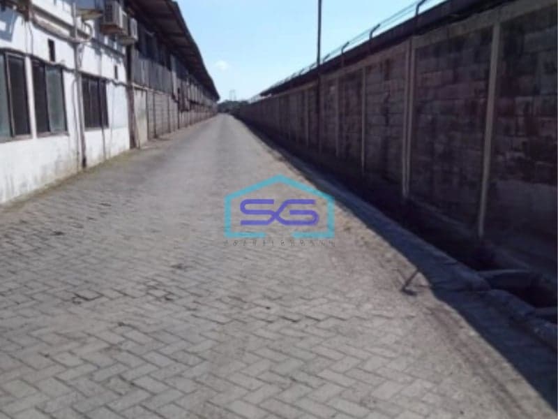 Dijual Cepat Pabrik Luas Bangunan 30000 m² Lokasi Surabaya Kota
