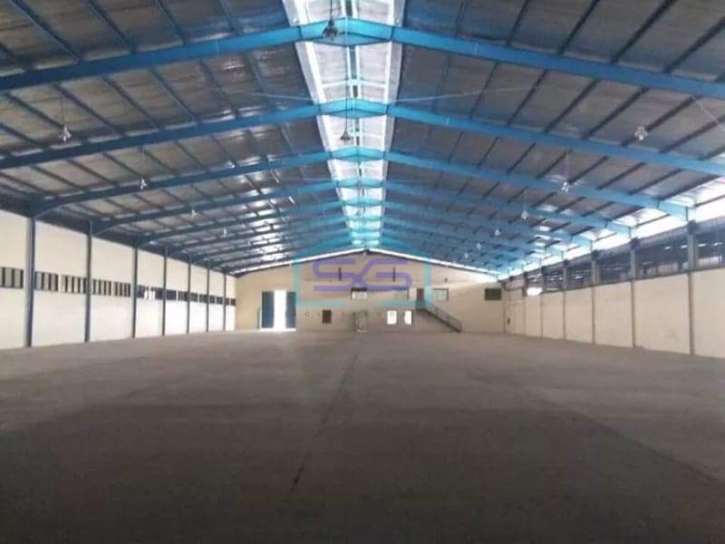 Disewakan gudang di pondok ungu luas 3200m2