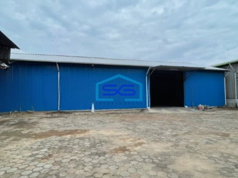 Disewakan Gudang Baru Main Road Sayap Buah Batu Bandung Luas Bangunan  300 m²