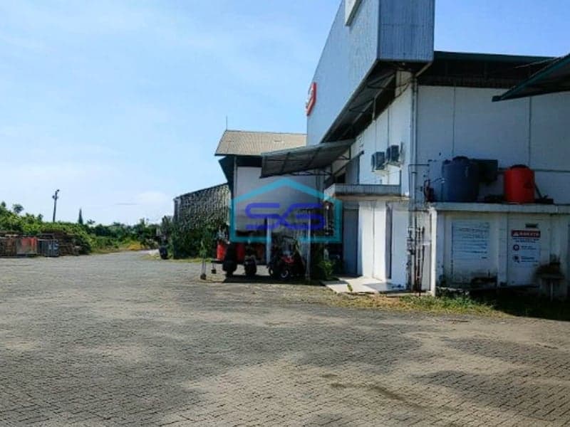 Disewakan Gudang Siap Pakai Luas Bangunan 2112m² di Kota Makassar