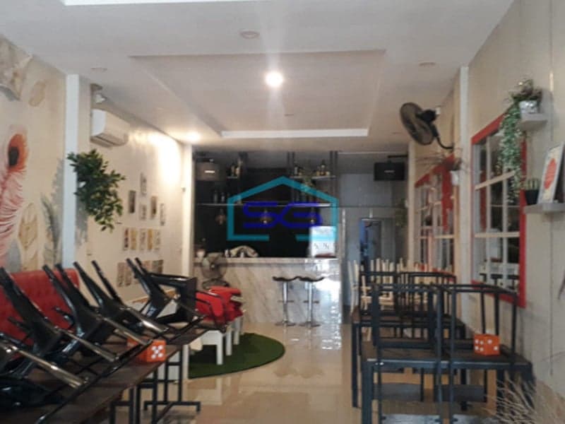 Disewakan Ruko 1 Unit 1 lantai ex Resto di Jalan R. Soekamto Palembang