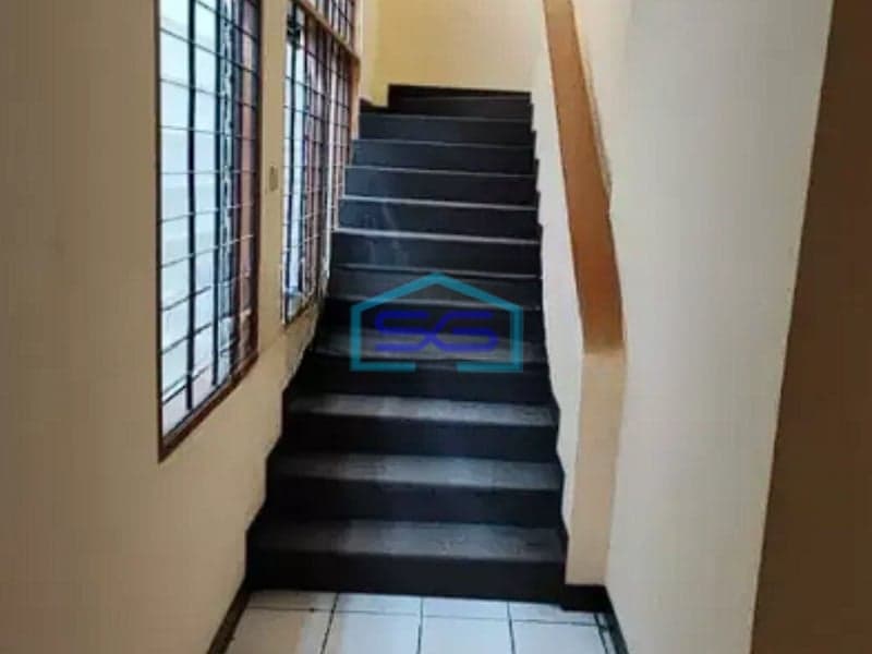 Disewakan Gedung Ruang Usaha Jln. Bkr Bandung Tengah Kota Bandung LB 800m2