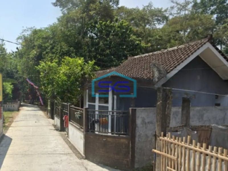 Dijual Tanah Dan Bangunan Limasan Di Tegalrejo Klaten Luas tanah 2240 m²